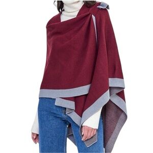 🛍️NWOT Women’s One Size Burgundy Poncho Sweater with Shoulder Strap